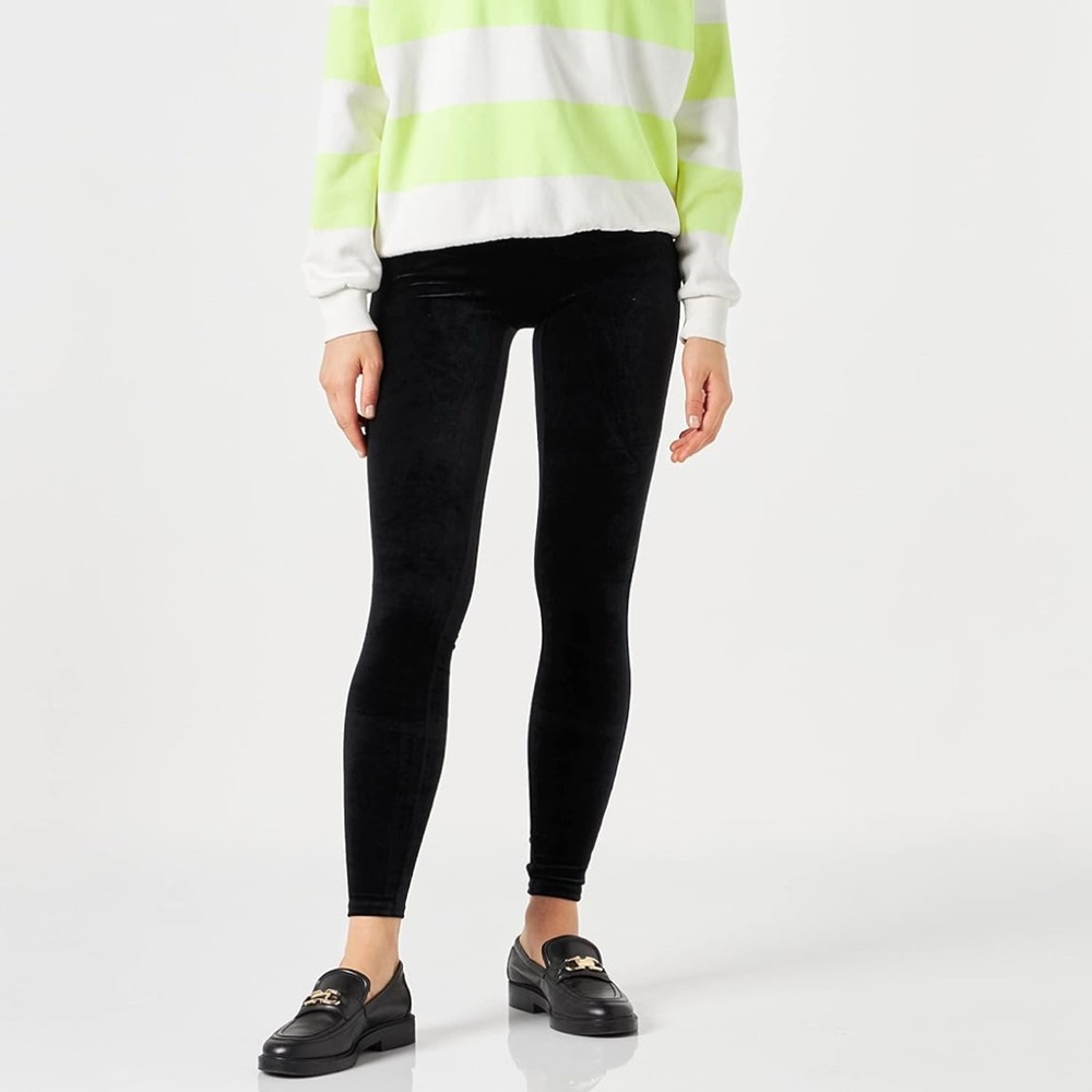Final Price - SPANX - Black Velvet Leggings